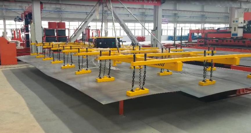 鋼板板材的起吊神器，磁力起重吊具橫空出“市”